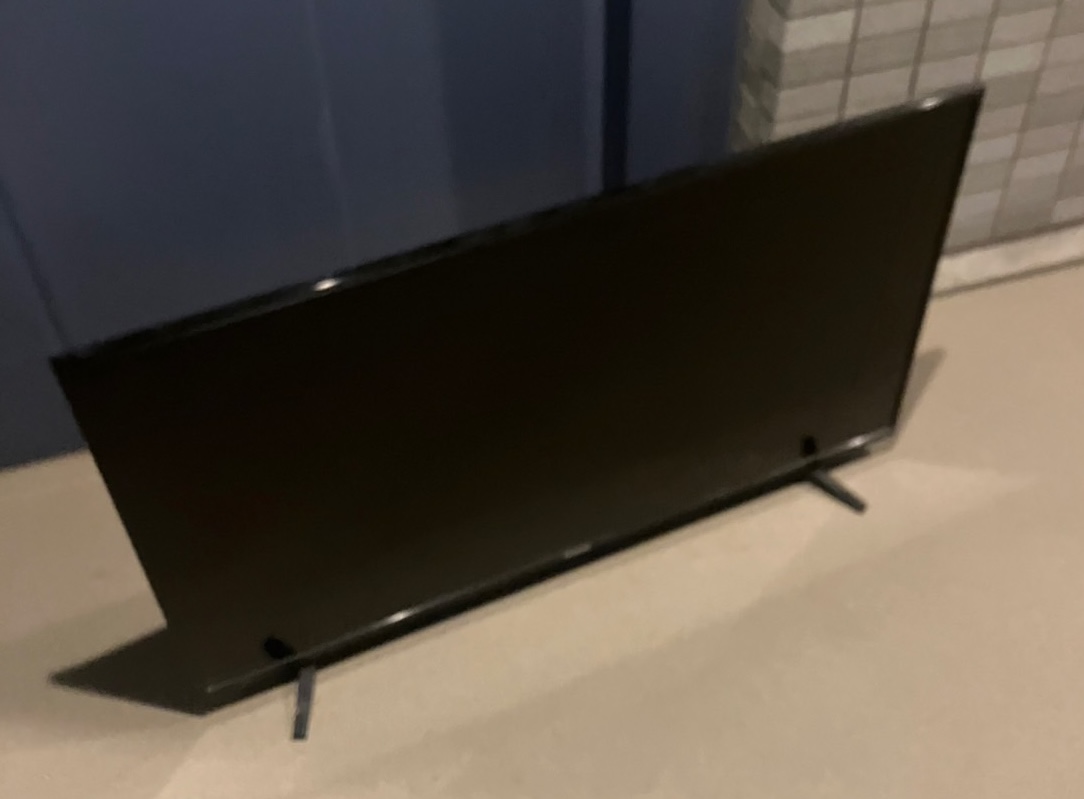 液晶テレビ